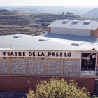 Imatge de l’estat actual de la coberta del Gran Teatre de Cervera.