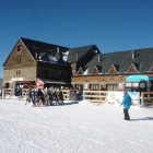 La estación de Port Ainé, que recibió ayer a 650 esquiadores y cuenta con el 37% de pistas abiertas.