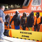 Salvament Marítim va rescatar els 42 homes.