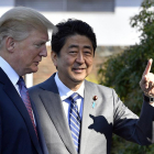 El president dels EUA, Donald Trump, al costat del seu homòleg japonès, Shinzo Abe.