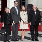 Los reyes junto al presidente israelí y su esposa.