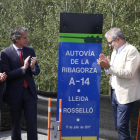 El rótulo en la que la A-14 se denomina Autovía de la Ribagorza, en la inauguración de la autovía en julio.
