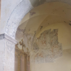 De momento se han hallado pinturas en dos capillas. 