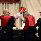  Jean Claude Juncker fue investido doctor honoris causa por la Universidad de Salamanca.