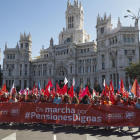 Un moment de la protesta de pensionistes ahir a la ciutat de Madrid.