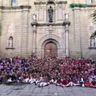 Alguns dels participants a la gimcana de fang de Seròs, ahir, durant una prova.