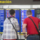 Les aerolínies han d’avisar dos setmanes abans de cancel·lar un vol o indemnitzar