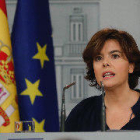 El Gobierno y el PSOE llaman a Puigdemont a no declarar la independencia