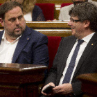 Puigdemont se reúne con consellers entre malestar interno por el referéndum