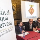 Presentación ayer en el ayuntamiento de Cervera de la séptima edición del Festival de Pasqua, que se celebrará del 6 al 16 de abril.
