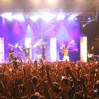 Prop de 2.500 persones al concert de La Raíz a Torregrossa