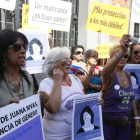 La cantante Cristina del Valle en la protesta llevada a cabo ante el ministerio de Justicia en Madrid.
