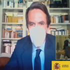 Aznar declaró desde su casa con mascarilla, lo que generó polémica.