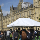 Imatge de l’exterior del Parlament britànic, ahir, que va aprovar l’avançament electoral.