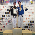 Dos ors del Do San Lee en el Català