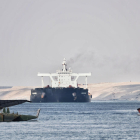 Las autoridades esperan que el tráfico vuelva a la normalidad en el Canal de Suez en cuatro días.
