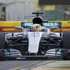 Lewis Hamilton durante la sesión de entrenamientos en el Gran Premio de Australia.