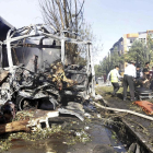 Un sangriento atentado suicida vuelve a sacudir Kabul