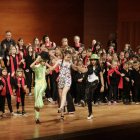 La coral i els alumnes de sisè de Primària van interpretar el musical ‘El Petit Príncep’.