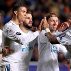 Benzema, Cristiano, Nacho, Modric i Marcelo celebren un dels gols.