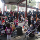 Padres y niños organizaron un evento reivindicativo y festivo.