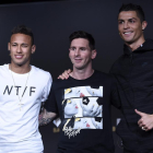 Neymar, Messi y Cristiano, en una rueda de prensa en enero de 2016.