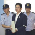 Lee Jae-yong a su llegada al Tribunal del Distrito Central de Seúl.