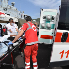 Una trentena de persones moren en un altre naufragi al Mediterrani