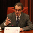 Un moment de la intervenció d’Artur Mas, ahir a la comissió d’Assumptes Institucionals.