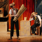 La representación de la obra Cösmix ayer en el Teatre Principal de Lleida. 