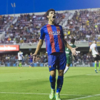 Carles Aleñà celebrando un gol.
