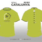 El dissenyador gràfic de les Borges
Jordi Calvís ha creat la samarreta de la Diada. Des del col·lectiu
MPG de les Garrigues, Calvís va participar en la creació de
l'urna gegant que ha aparegut en actes de l'ANC