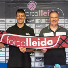 Fabio Santana i Joaquín Prado, ahir durant la presentació del jugador canari.