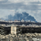 Columnas de huColumnas de humo sobre Kiev.mo sobre Kiev.