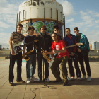 De les xarxes a l’escenari