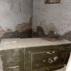 La caja fuerte que se ha descubierto en la casa de Vallmanya.
