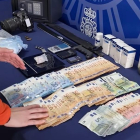 La Policía Nacional incautó dinero en efectivo, armas y droga.