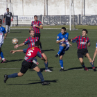 Dispositiu de seguretat en el partit - Els Mossos d’Esquadra van controlar l’entrada de les dos aficions, però no van revisar les pertinences dels assistents al camp i tampoc van haver d’intervenir durant el transcurs del partit, ja que no h ...