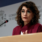 La ministra de Hacienda, María Jesús Montero, explica que la norma, reformada, seguirá en vigor.