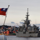 Imagen de una fragata de la Marina de guerra taiwanesa atracada en el puerto de Keelung.