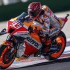 Márquez durante los ensayos en Misano que seguirán hoy.