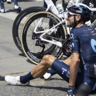 Valverde y otros 2 ciclistas, leves tras ser atropellados por un coche a la fuga