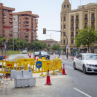 El tall de dos carrils de trànsit afecta el carrer Balmes i rambla d’Aragó.