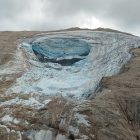 Part de la glacera que va col·lapsar a la Marmolada, a les Dolomites.