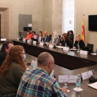 Reunió de la Mesa General de Negociació dels empleats públics al Palau de la Generalitat.
