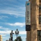 UGT insta TwitterSpain a complir la legislació espanyola per a acomiadaments col·lectius
