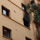 VÍDEO. Nueve heridos en un incendio en la tercera planta de un hotel de Barcelona