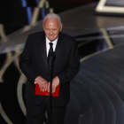 El actor británico Anthony Hopkins, modelo para la nueva campaña de Loewe