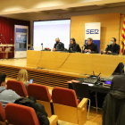 El director de SEGRE, Santiago Costa, va participar en l’emissió del programa ‘Aquí Lleida’.