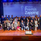 Foto de família amb tots els premiats als Zapping.
